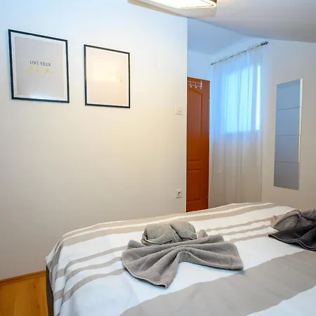 Blue Oasis Apartment *